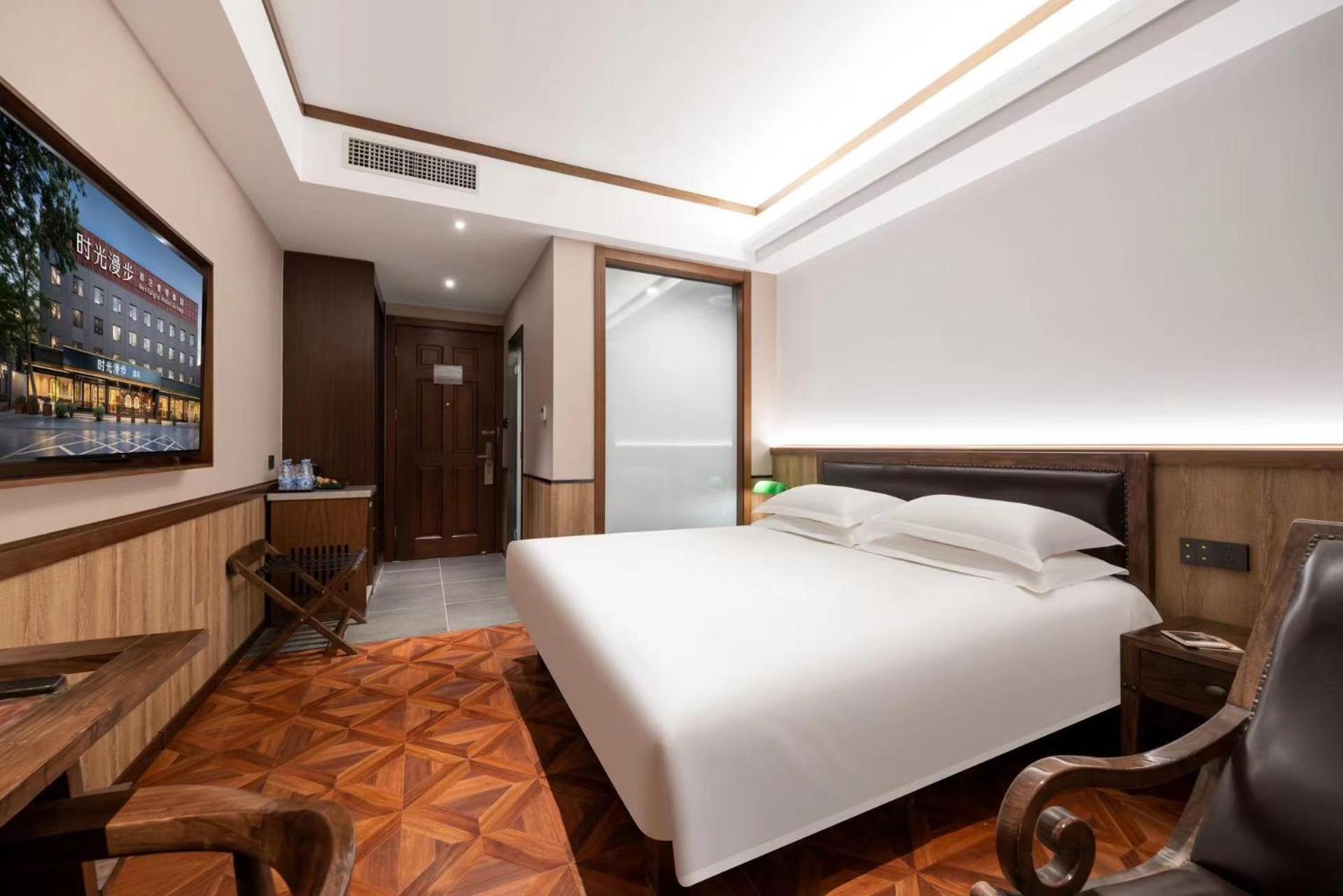 Nost Algia Hotel Near Beijing Panjiayuan Antique Market- Beijing Happy Valley, Cbd, China Zun And Sanlitun, Tian'Anmen Square, Free Ice Cream, Mineral Water, Coffee, Snacks And Laundry Service, Free Gymnastic, English Communication Well Extérieur photo