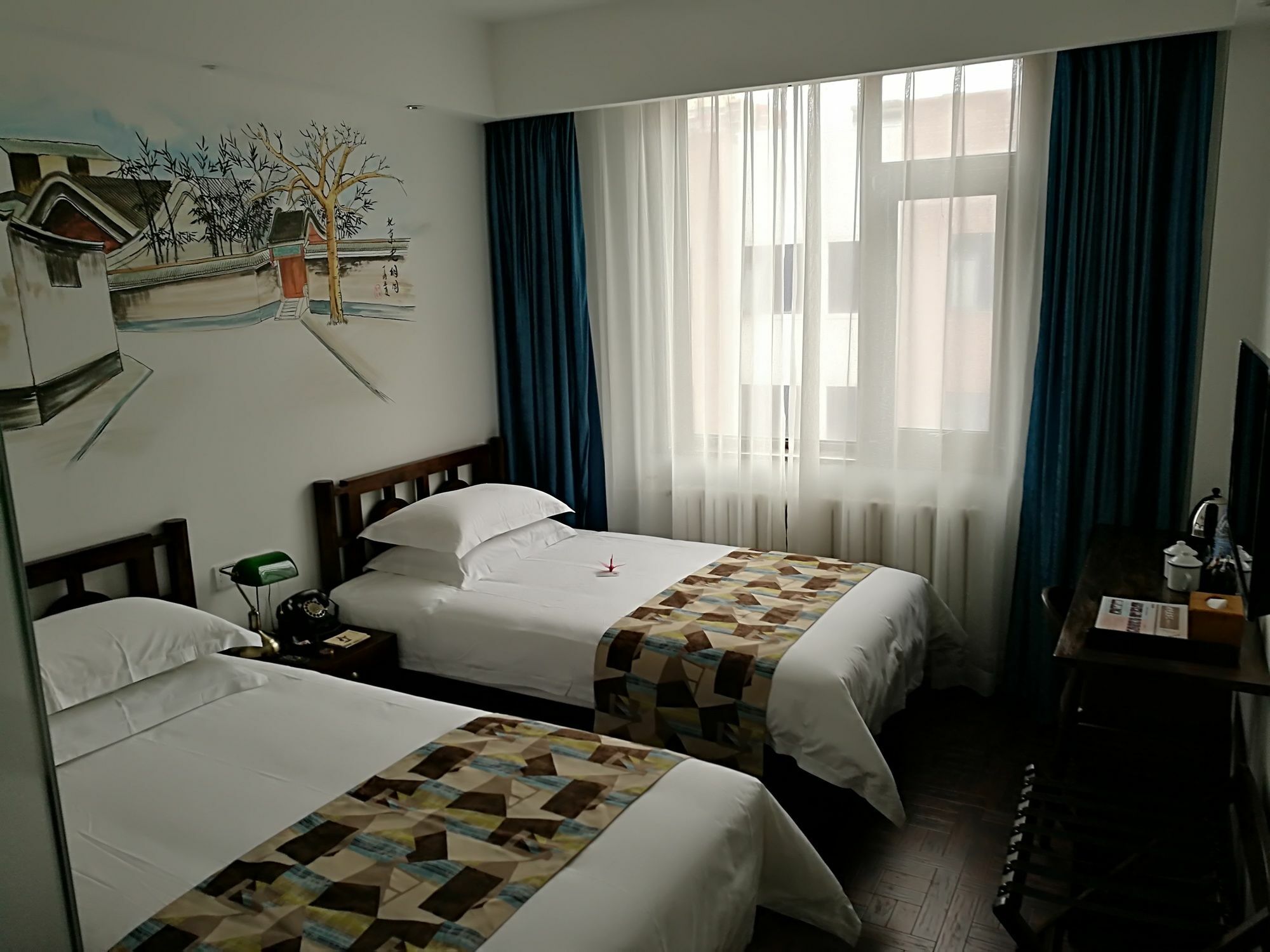 Nost Algia Hotel Near Beijing Panjiayuan Antique Market- Beijing Happy Valley, Cbd, China Zun And Sanlitun, Tian'Anmen Square, Free Ice Cream, Mineral Water, Coffee, Snacks And Laundry Service, Free Gymnastic, English Communication Well Extérieur photo