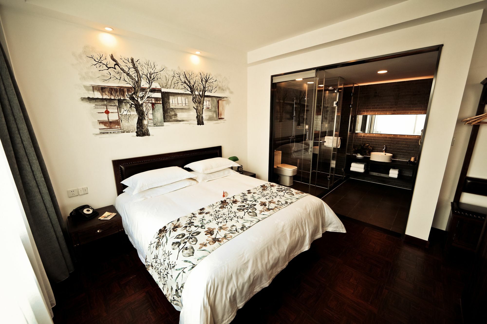 Nost Algia Hotel Near Beijing Panjiayuan Antique Market- Beijing Happy Valley, Cbd, China Zun And Sanlitun, Tian'Anmen Square, Free Ice Cream, Mineral Water, Coffee, Snacks And Laundry Service, Free Gymnastic, English Communication Well Extérieur photo