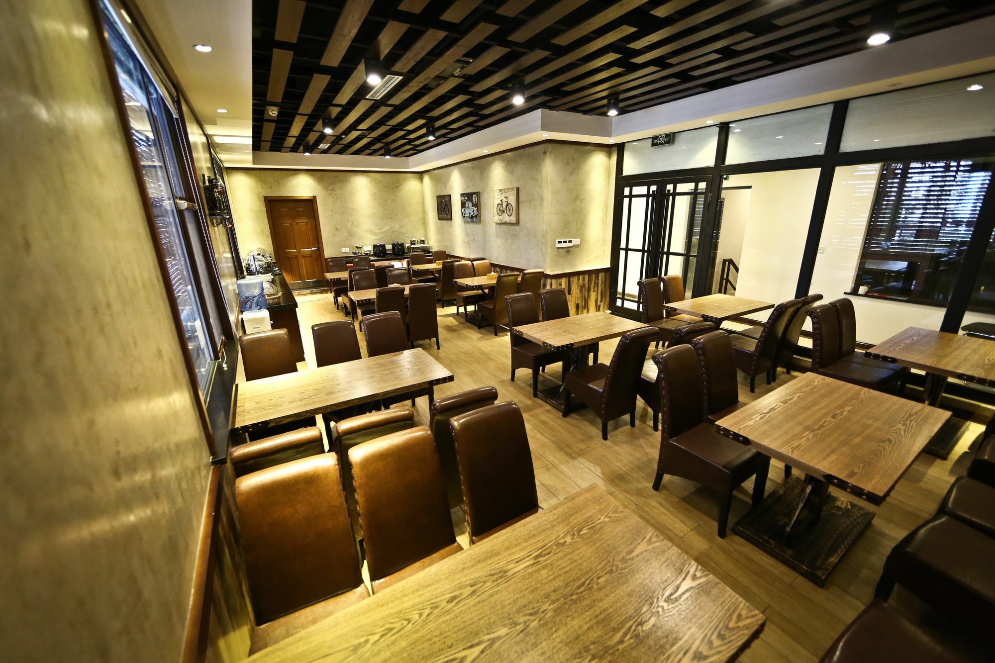 Nost Algia Hotel Near Beijing Panjiayuan Antique Market- Beijing Happy Valley, Cbd, China Zun And Sanlitun, Tian'Anmen Square, Free Ice Cream, Mineral Water, Coffee, Snacks And Laundry Service, Free Gymnastic, English Communication Well Extérieur photo